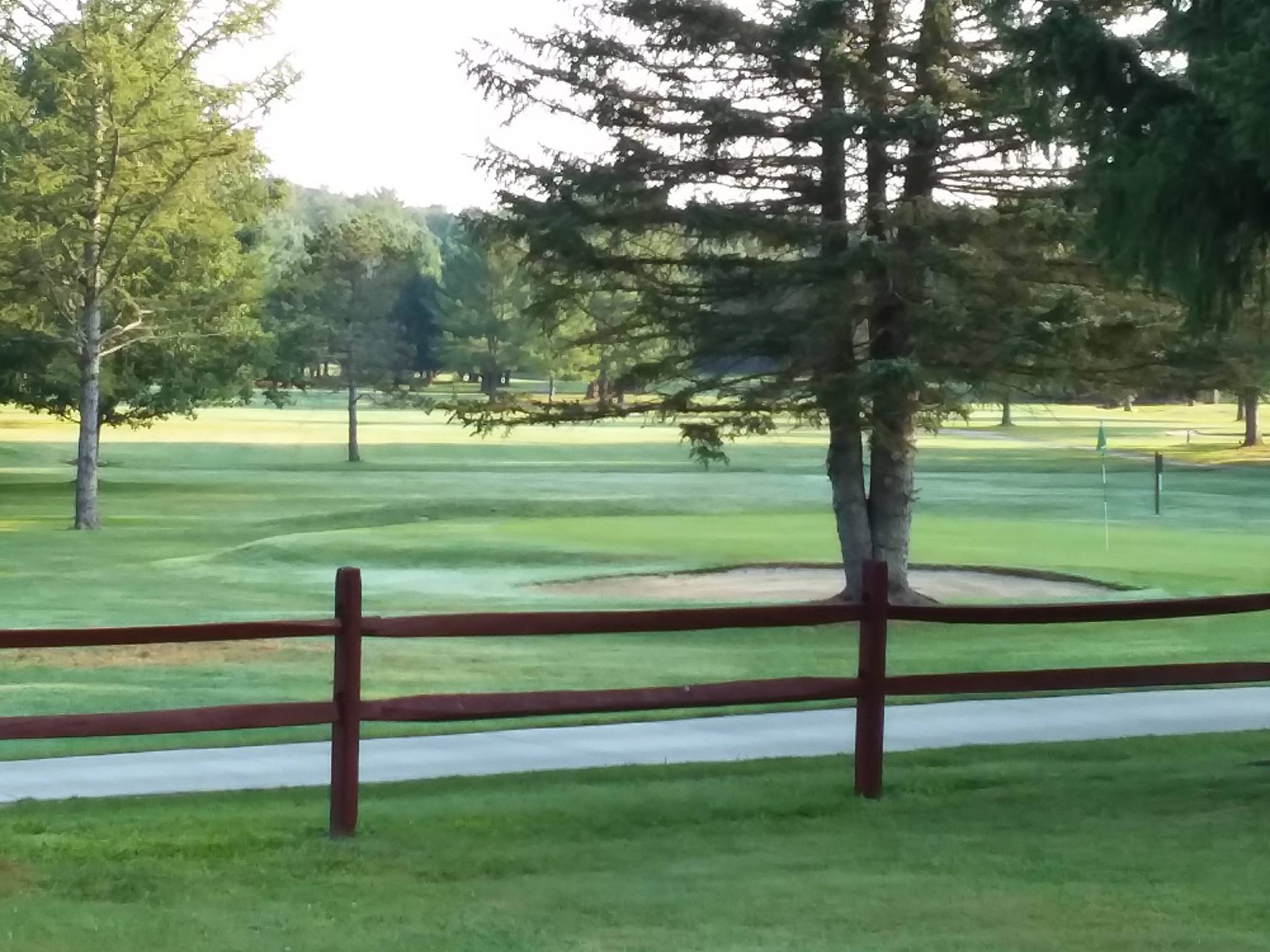 Daily Rates The Chetremon Golf Course Cherry Tree, PA